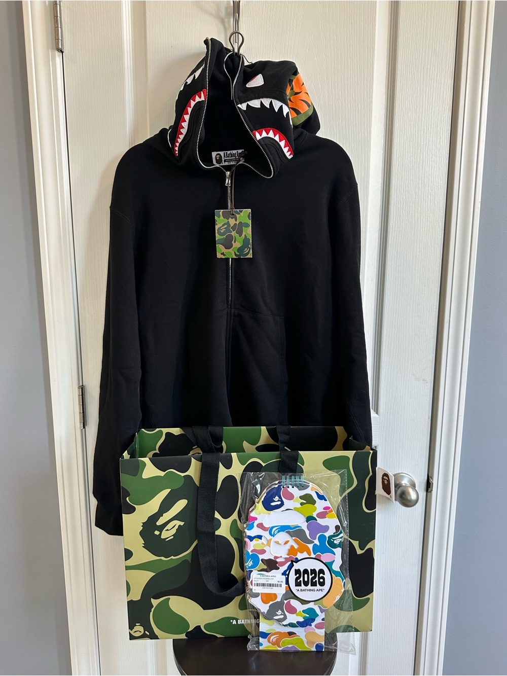 A Bathing Ape BAPE Authentic Black – Men’s Size Large Shark Hoodie - NWT